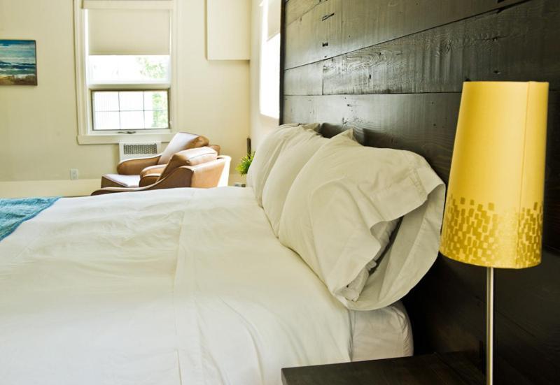 Pine Lodge Muskoka Huntsville Habitación foto